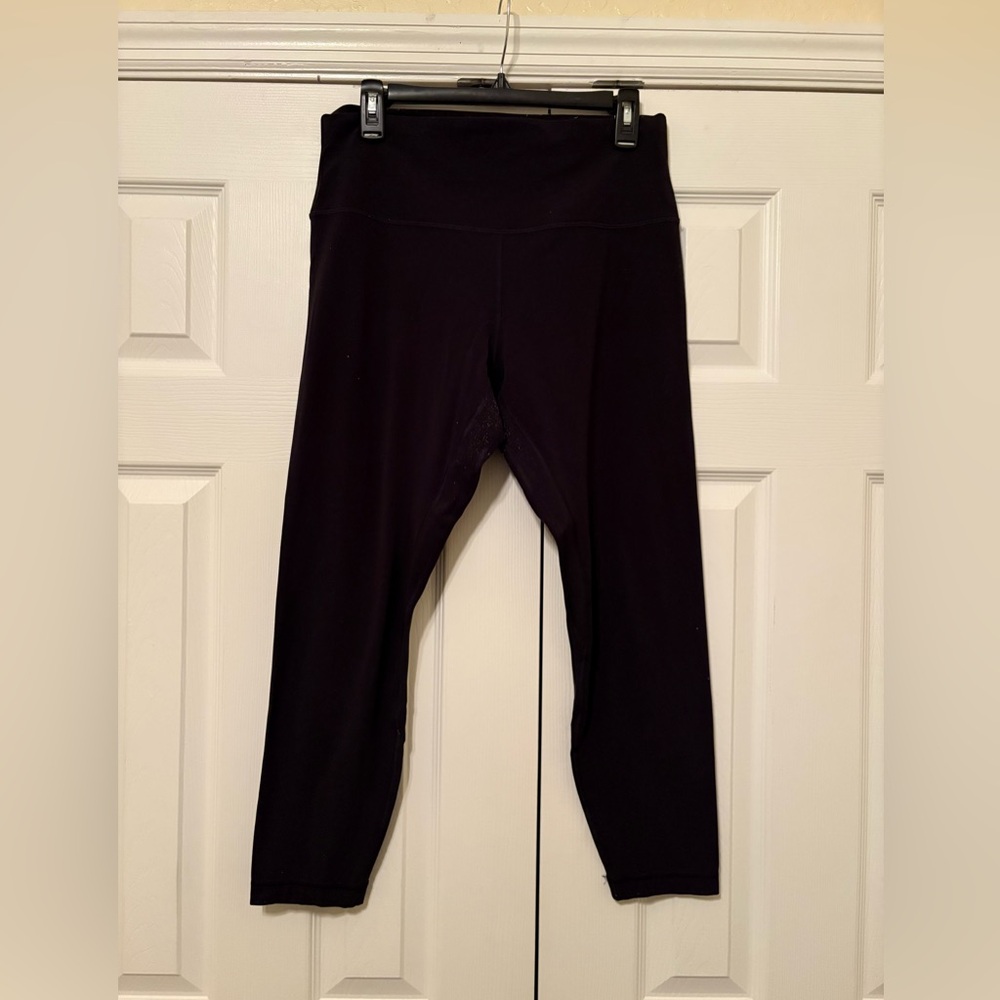 Used black lululemon align leggings. Size 12. 25in. Pilling between thighs.